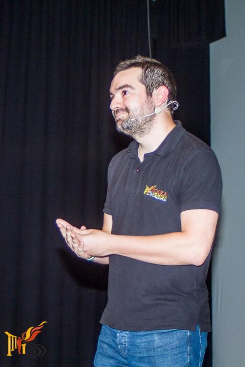 Хосе Мануел Роперо Тагуа, основател на първия Корпоративен клуб на Agora на RSI, говори на международната конвенция от 2019 г. за преживяването.